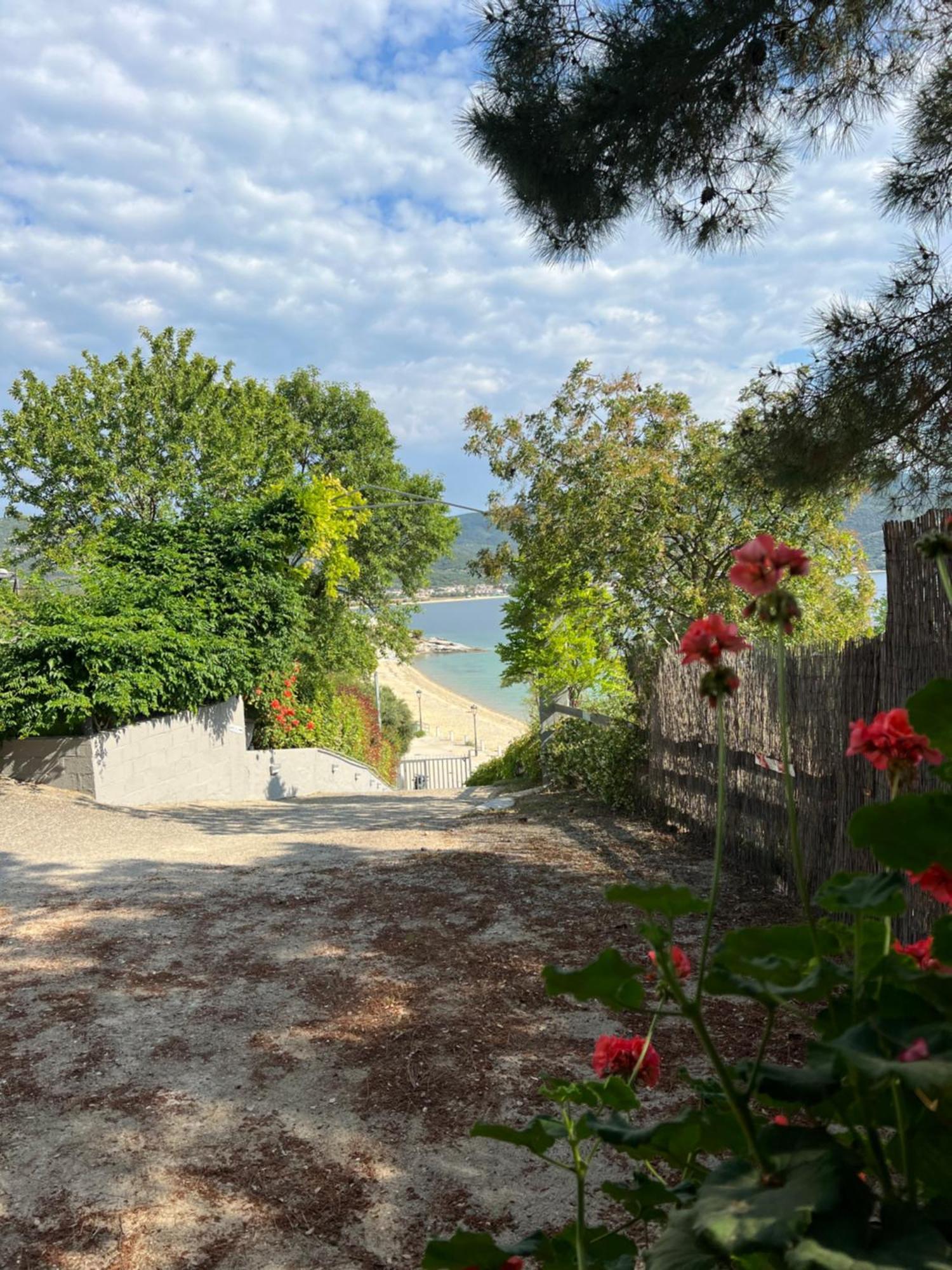 Kallithea Nea Iraklitsa エクステリア 写真
